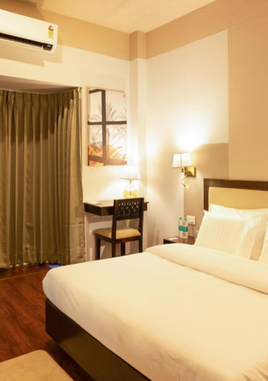 Firebrick Boutique Residences - Amethyst House Gurgaon Exteriör bild