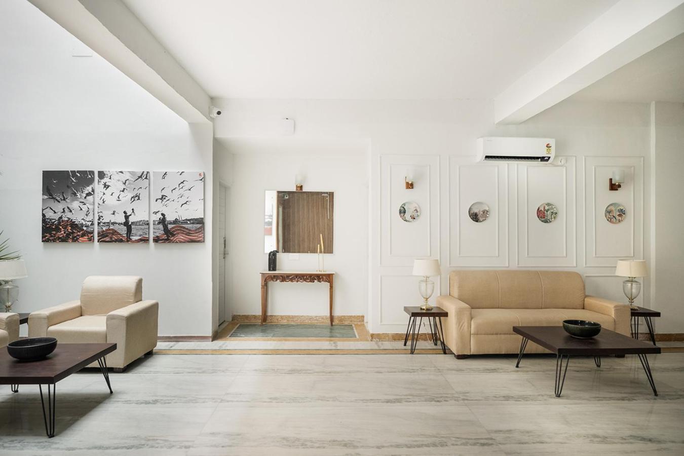 Firebrick Boutique Residences - Amethyst House Gurgaon Exteriör bild