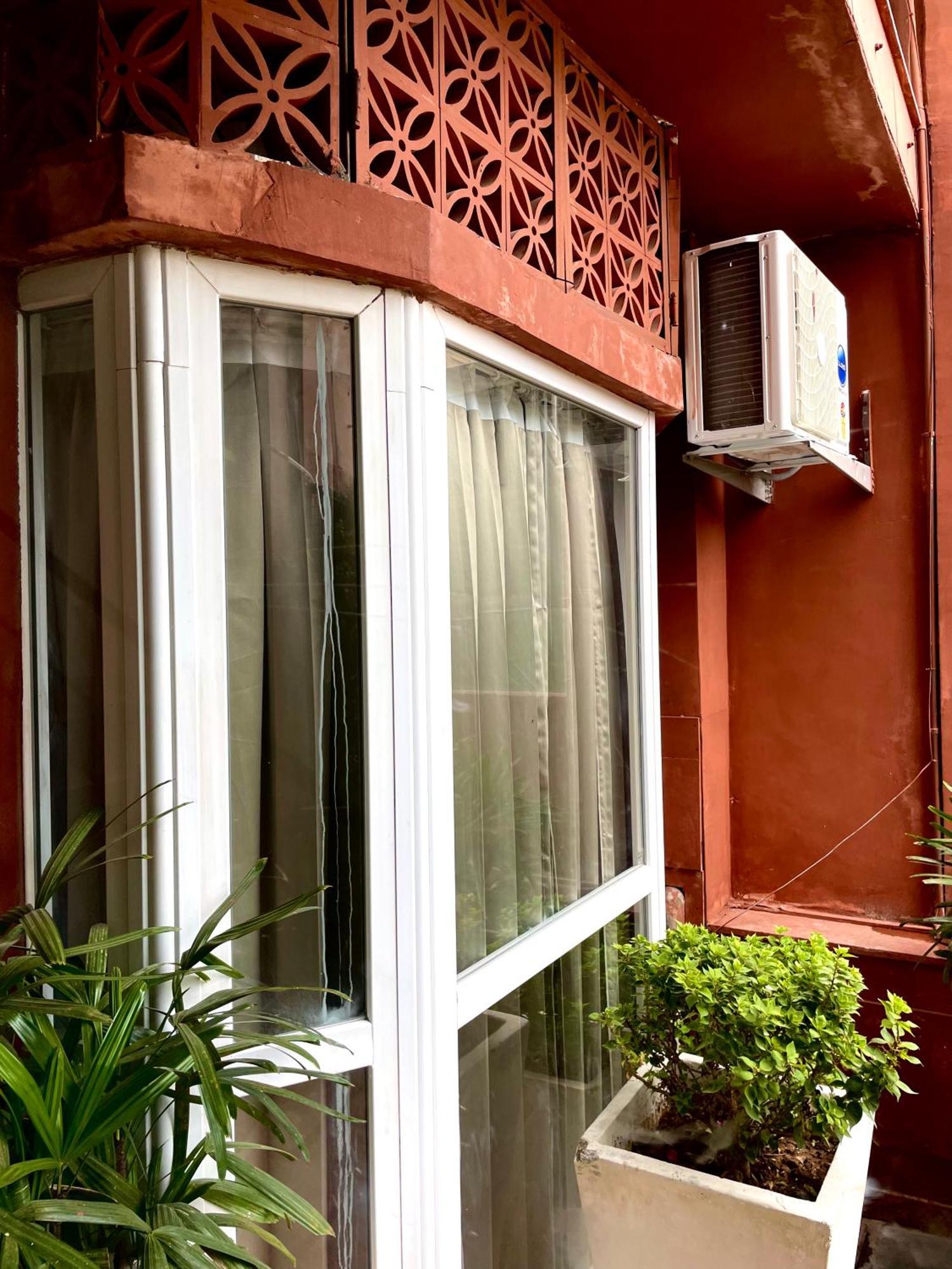 Firebrick Boutique Residences - Amethyst House Gurgaon Exteriör bild