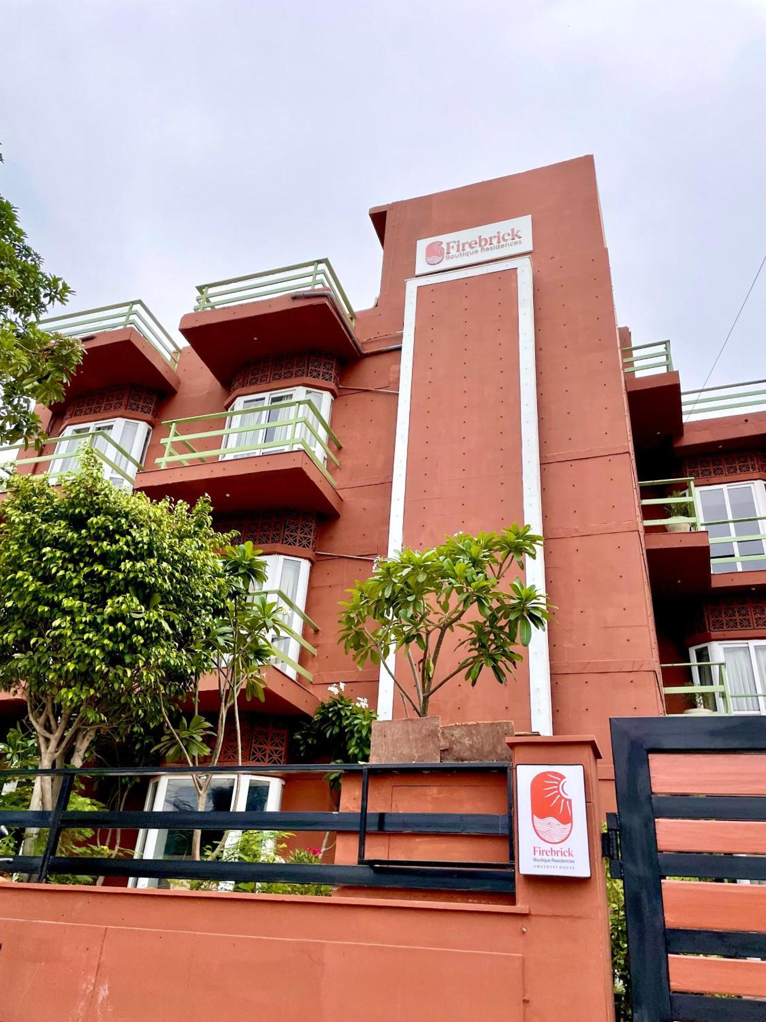 Firebrick Boutique Residences - Amethyst House Gurgaon Exteriör bild